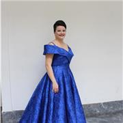 Diplomata al Conservatorio Santa Cecilia di Roma in Canto lirico con votazione 110/110 . 
Insegno solfeggio e teoria della musica, iniziazione musicale , canto , propedeutica musicale